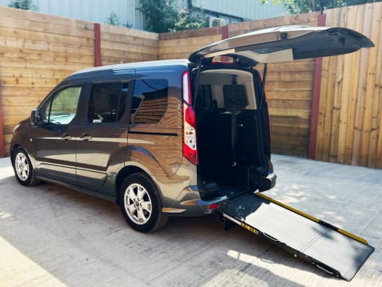A null FORD TOURNEO CONNECT 3 Seat Auto Wheelchair Accessible Disabled Access Vehicle WAV