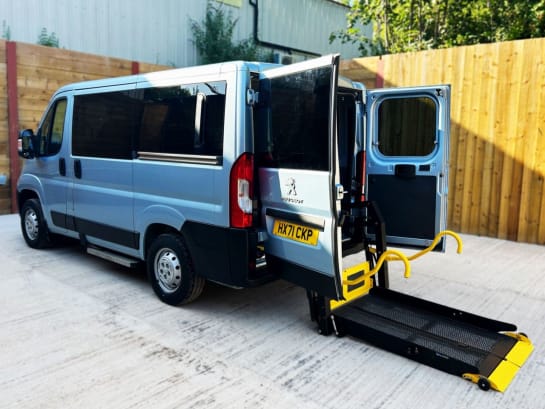 A null PEUGEOT BOXER 5 Seat Wheelchair Accessible Disabled Access Vehicle WAV