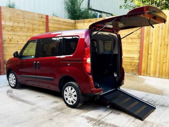 A null FIAT DOBLO 4 Seat Auto Wheelchair Accessible Disabled Access Vehicle WAV