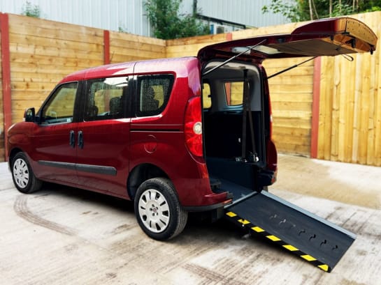 A null FIAT DOBLO 3 Seat Wheelchair Accessible Disabled Access Vehicle WAV