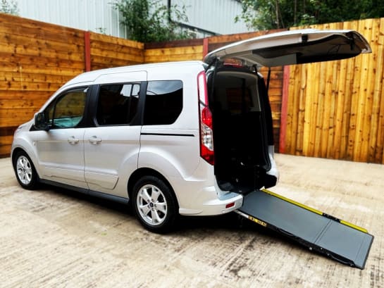 A null FORD TOURNEO CONNECT 3 Seat Auto Wheelchair Accessible Disabled Access Vehicle WAV