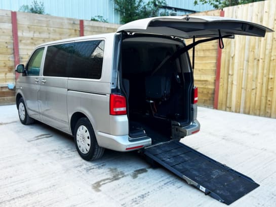 A null VOLKSWAGEN TRANSPORTER 4 Seat Auto Driver Transfer Wheelchair Accessible Disabled Access Vehicle W