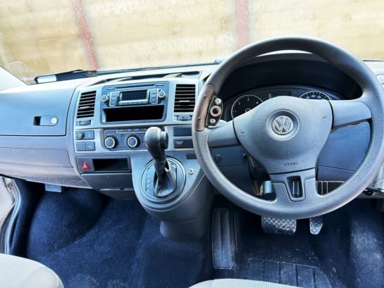 A 2015 VOLKSWAGEN TRANSPORTER 4 Seat Auto Driver Transfer Wheelchair Accessible Disabled Access Vehicle W