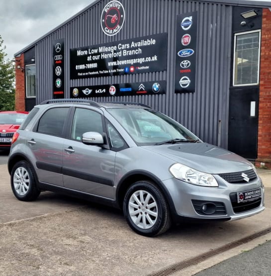 A null SUZUKI SX4 1.6 X-EC 5D 118 BHP Very Low Mileage High Spec Example