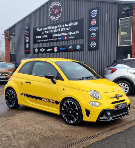 A null ABARTH 595 1.4 T-Jet Competizione 70th Hatchback 3dr Petrol Manual Euro 6 (180 bhp) St