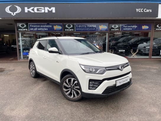 A null SSANGYONG TIVOLI 1.5P Ultimate SUV 5dr Petrol Auto Euro 6 (s/s) (163 ps) VERY LOW MILES TOP
