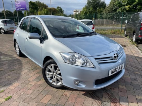 A null TOYOTA AURIS 1.3L VVT-I COLOUR COLLECTION 5d 99 BHP