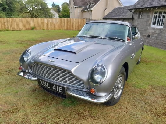 A null ASTON MARTIN DB6 4.0  2d 282 BHP