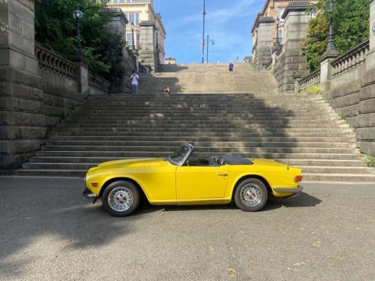A 1975 TRIUMPH TR6 2.5 2.5 PI 2d