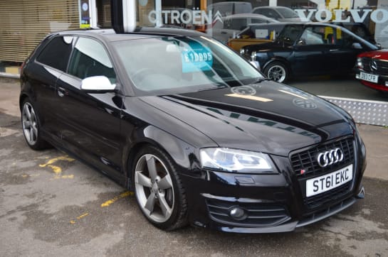 A null AUDI S3 S3 TFSI QUATTRO S LINE BLACK EDITION 3-Door