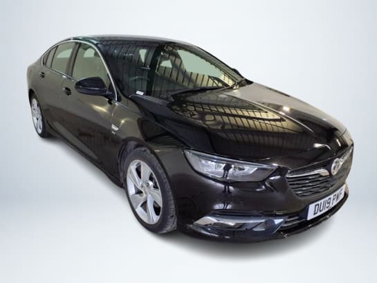 A 2019 VAUXHALL INSIGNIA GRAND SPORT SRI VX-LINE NAV