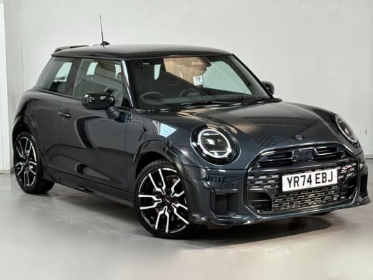 A null MINI HATCH COOPER 2.0S Sport Hatchback 3dr Petrol Steptronic Euro 6 (s/s) (204 ps)