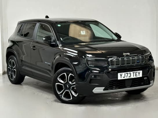 A null JEEP AVENGER 54kWh Summit SUV 5dr Electric Auto (156 ps)