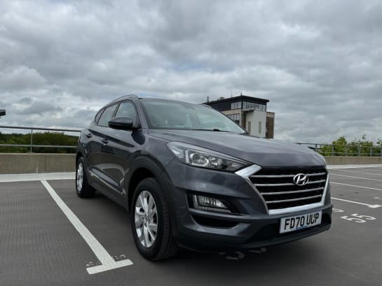 A null HYUNDAI TUCSON 1.6 GDI SE NAV 5d 130 BHP 1 year mot and service included