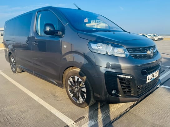 A null VAUXHALL VIVARO-E LIFE 50kWh Ultimate MPV 5dr Electric Auto LWB (8 Seat, 7.4kW Charger) (136 ps) U