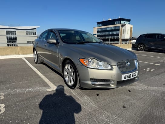 A null JAGUAR XF 3.0d V6 Luxury Saloon 4dr Diesel Auto Euro 5 (240 ps) 1 year mot and servic