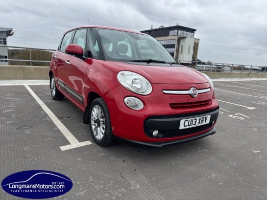 A null FIAT 500L 1.3 MultiJet Lounge MPV 5dr Diesel Dualogic Euro 5 (s/s) (85 bhp) 1 year mo