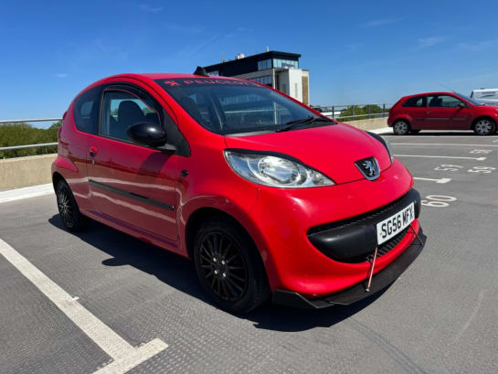 A null PEUGEOT 107 1.0 12V Urban Hatchback 3dr Petrol Manual Euro 4 (68 ps) 1 year mot and ser
