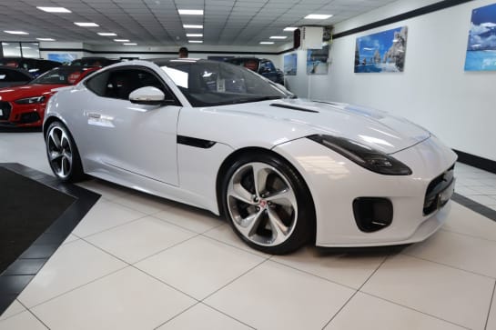 A null JAGUAR F-TYPE 3.0 V6 R-DYNAMIC AUTO 380 BHP ABSOLUTE STUNNING EXAMPLE BE QUICK!