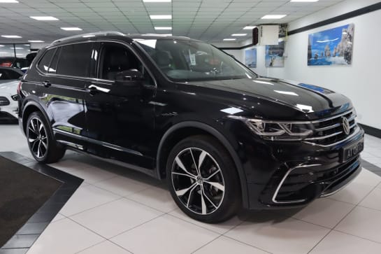 A null VOLKSWAGEN TIGUAN ALLSPACE 1.5 TSI R LINE DSG AUTO 150 BHP BE QUICK INCREDIBLE VALUE!