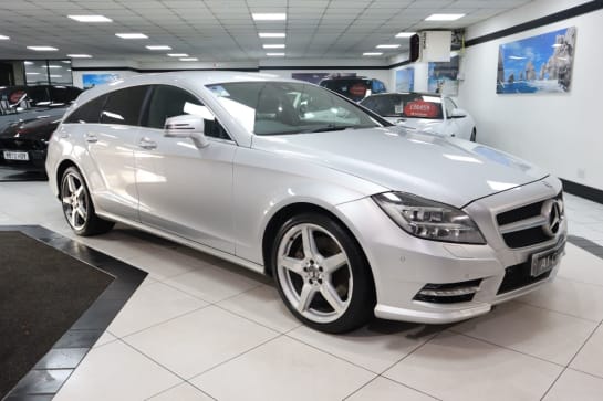 A null MERCEDES-BENZ CLS CLASS 3.0 CLS350 CDI V6 BlueEfficiency AMG Sport Shooting Brake 5dr Diesel G-Tron