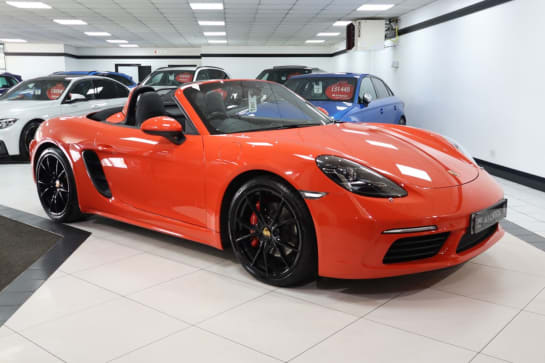 A null PORSCHE 718 BOXSTER 2.5T S Convertible 2dr Petrol PDK Euro 6 (s/s) (350 ps) AMAZING SPEC EXAMPL