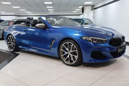 A null BMW 8 SERIES 4.4 M850i V8 Convertible 2dr Petrol Steptronic xDrive Euro 6 (s/s) (530 ps)
