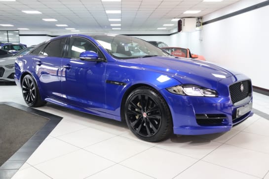 A null JAGUAR XJ 3.0d V6 R-Sport Saloon Auto Euro 6 (s/s) ABSOLUTELY STUNNING IMPECCABLE CAR
