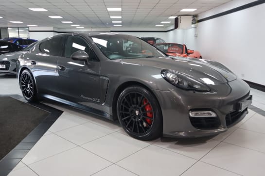 A null PORSCHE PANAMERA 4.8T V8 GTS Hatchback 5dr Petrol PDK 4WD Euro 5 (s/s) (430 ps) AMAZING SPEC