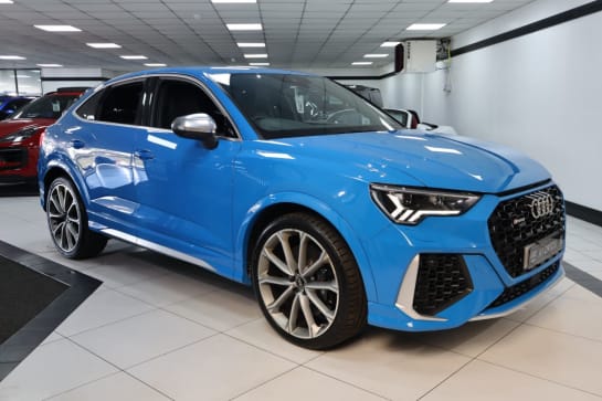 A null AUDI RS Q3 2.5 TFSI Sportback 5dr Petrol S Tronic quattro Euro 6 (s/s) (400 ps) 1 FORM