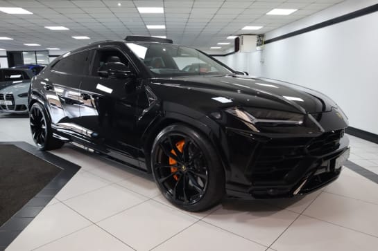 A null LAMBORGHINI URUS 4.0 V8 BiTurbo SUV 5dr Petrol Auto 4WD Euro 6 (650 ps) OVER £30K EXTRAS IMP