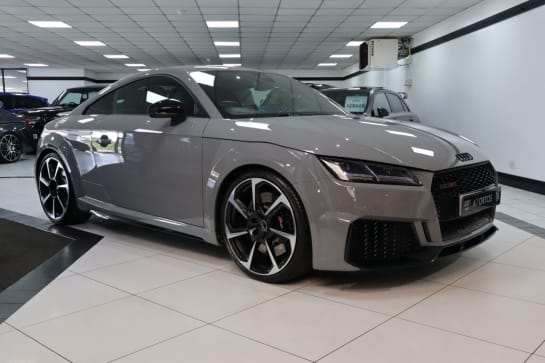 A null AUDI TT RS 2.5 TFSI Sport Edition S Tronic quattro Euro 6 (s/s) (400 ps) 1 FORMER KEEP