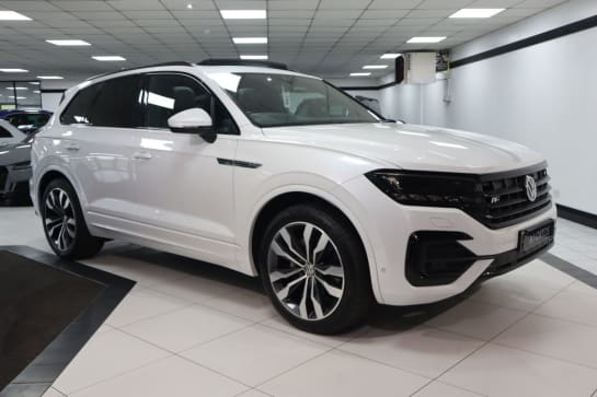 A null VOLKSWAGEN TOUAREG 3.0 TDI V6 R-Line Tech SUV 5dr Diesel Tiptronic 4Motion Euro 6 (s/s) (286 p