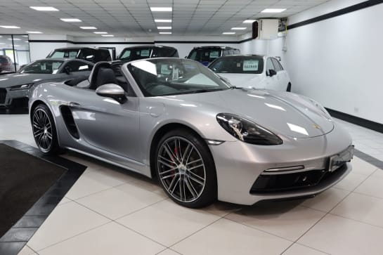 A null PORSCHE 718 BOXSTER 2.5T S GPF Convertible 2dr Petrol PDK Euro 6 (s/s) (350 ps)