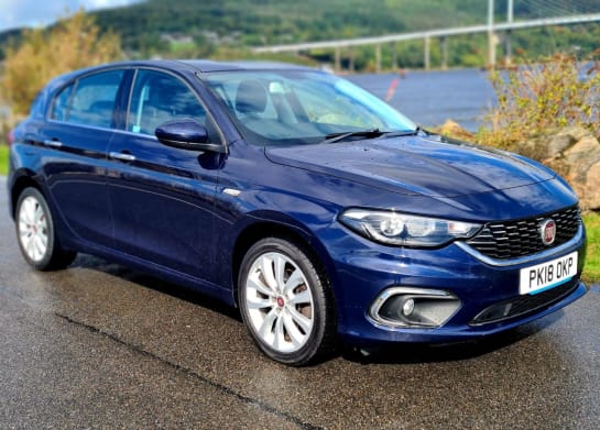 A null FIAT TIPO 1.2 MULTIJET LOUNGE 5d 95 BHP