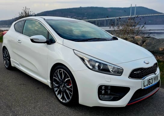 A null KIA PROCEED 1.6 T-GDi GT Tech Hatchback 3dr Petrol Manual Euro 5 (201 bhp)