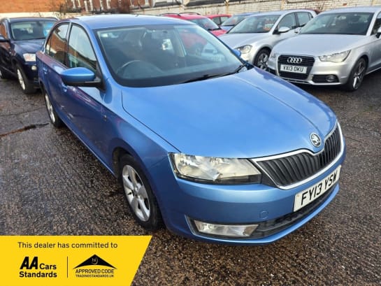 A 2013 SKODA RAPID 1.4 TSI SE DSG Euro 5 5dr