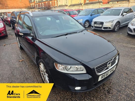 A 2011 VOLVO V50 2.0 D3 SE Lux Edition Geartronic Euro 5 5dr