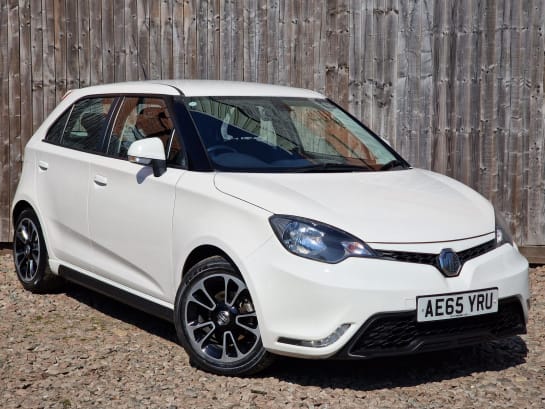 A 2015 MG MG3 1.5 VTi-TECH 3Style Hatchback 5dr Petrol Manual Euro 5 (106 ps)