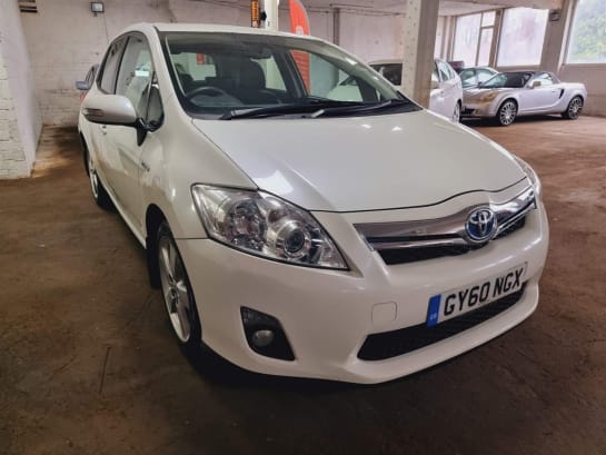 A 2010 TOYOTA AURIS T SPIRIT