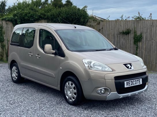 A 2011 PEUGEOT PARTNER 1.6 TEPEE S HDI 5d 92 BHP