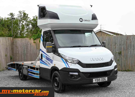 A 2015 IVECO DAILY 35S11