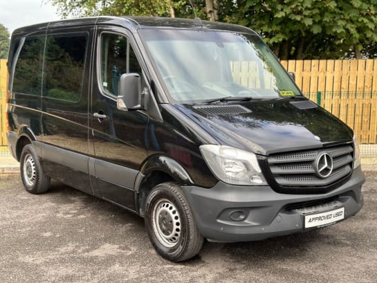 A null MERCEDES-BENZ SPRINTER 210 2.1CDI AUTOMATIC 5 SEATER **RARE SHORT LOW** VAT RECLAIMABLE