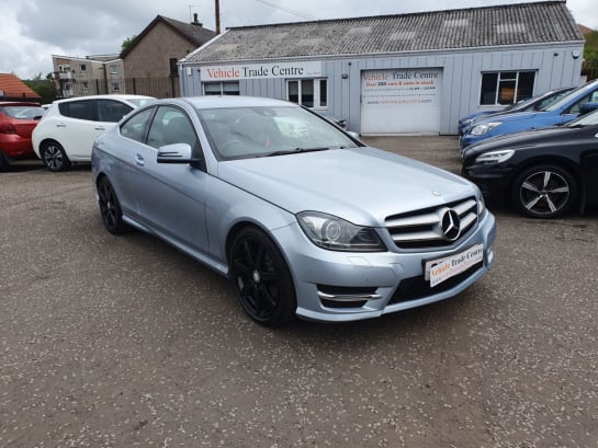 A 2013 MERCEDES C CLASS C180 BLUEEFFICIENCY AMG SPORT PLUS