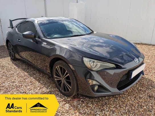A 2013 TOYOTA GT86 D-4S