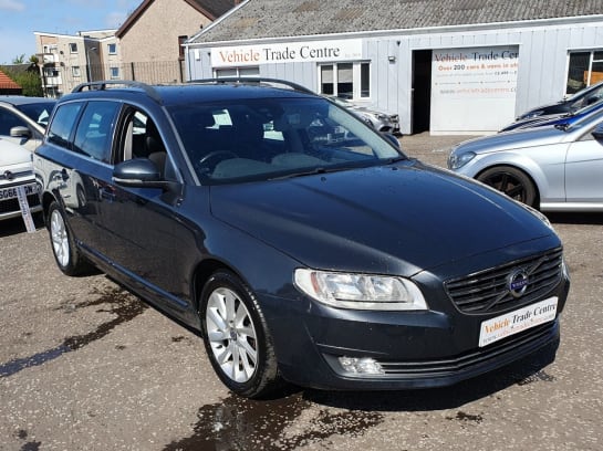 A null VOLVO V70 2.0 D4 SE Nav Estate 5dr Diesel Manual Euro 6 (s/s) (181 ps)