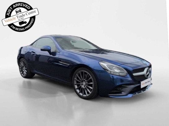 A null MERCEDES-BENZ SLC 2.0 SLC200 AMG Line Convertible 2dr Petrol Manual Euro 6 (s/s) (184 ps)