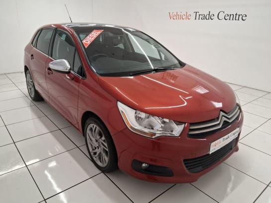 A null CITROEN C4 1.6 HDi 16V Selection Hatchback 5dr Diesel Manual Euro 5 (90 ps)