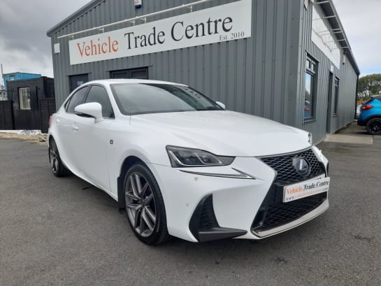 A null LEXUS IS 2.5 300h F Sport Saloon 4dr Petrol Hybrid E-CVT Euro 6 (s/s) (223 ps)