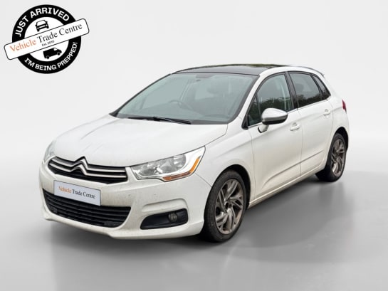 A 2014 CITROEN C4 1.6 VTi Selection Hatchback 5dr Petrol Manual Euro 5 (120 ps)